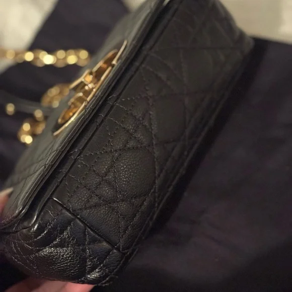 Dior Black Quilted Crossbody Bag with Gold Chain - Picture 4 of 9